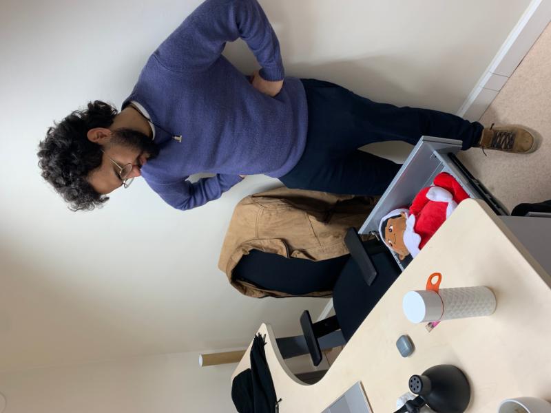 Mais que fait-il dans le tiroir de Juan ?